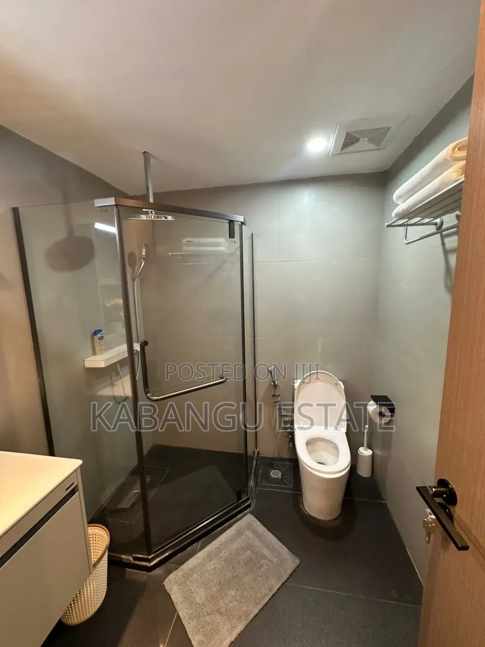 Furnished 1bdrm Duplex in Oysterbay for rent