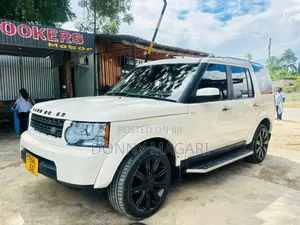 Land Rover Discovery 2011 White