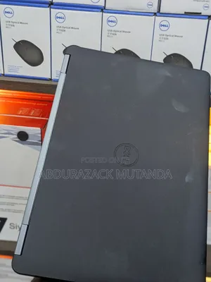 Laptop Dell Latitude E7270 8GB Intel Core i5 SSD 256GB