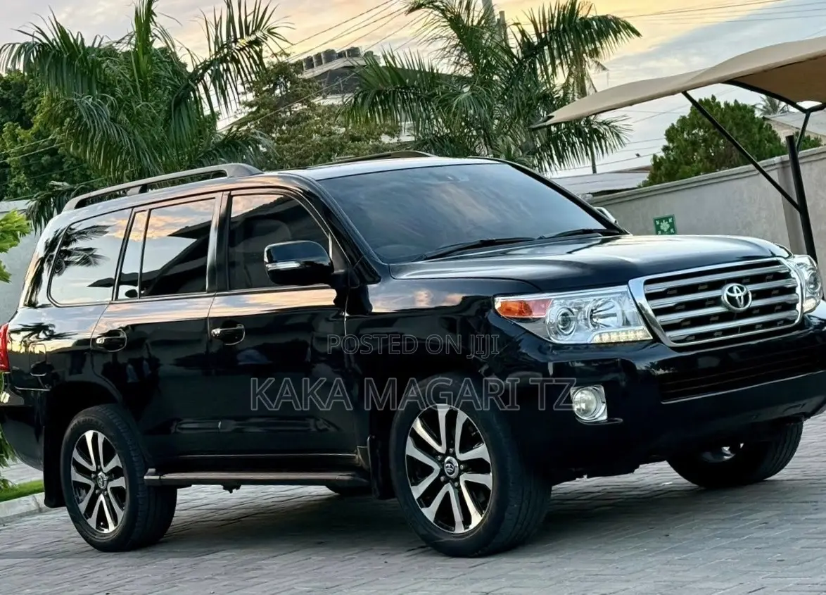 Toyota Land Cruiser 2009 Black