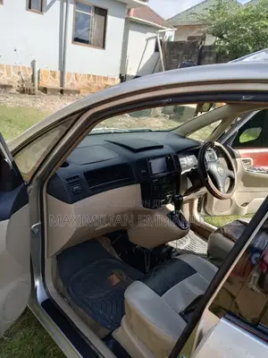 Toyota Corolla Spacio 2005 Gray