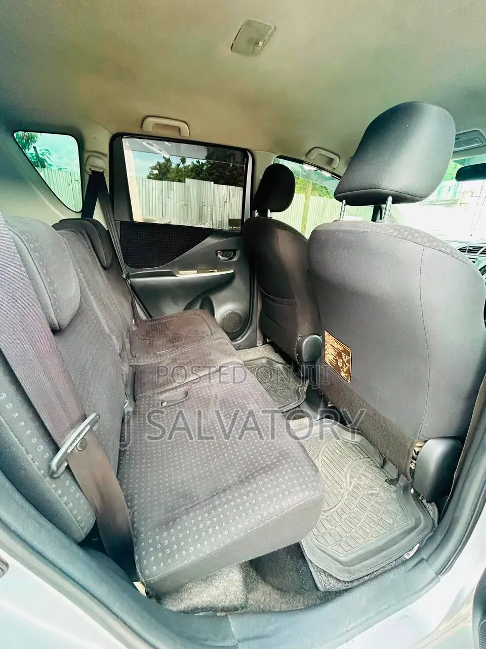 Toyota Ractis 1.5 AWD 2006 Silver