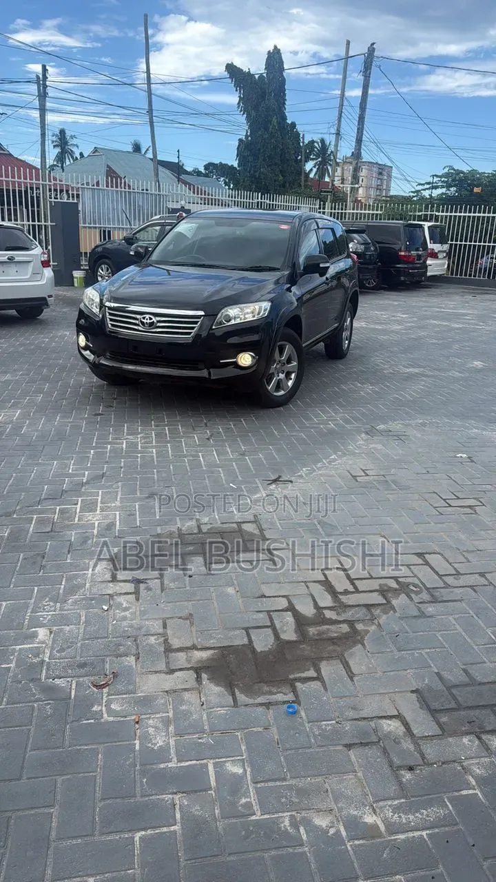 Toyota Vanguard 2015 Black