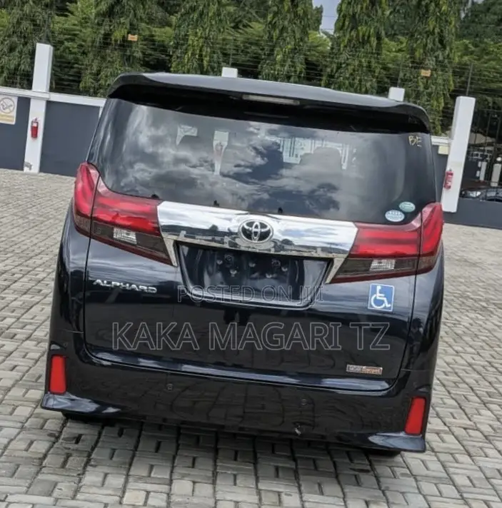 Toyota Alphard 2015 Black