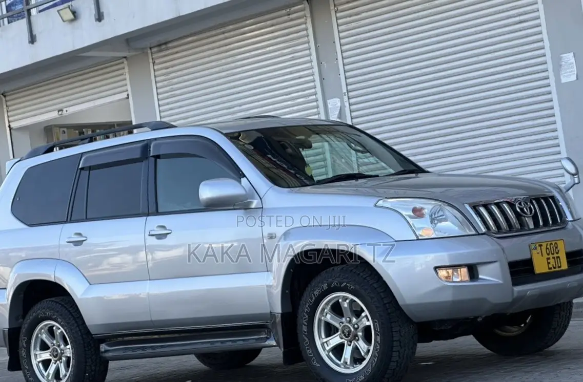 Toyota Land Cruiser Prado 2007 Silver