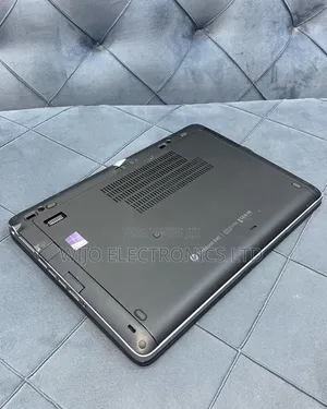 Laptop HP EliteBook 840 G2 8GB Intel Core i5 HDD 500GB