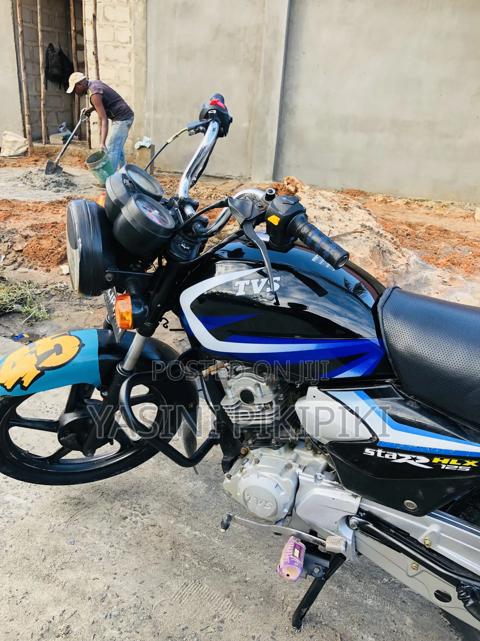 TVS 2025 Black