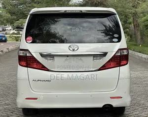 Toyota Alphard 2008 White