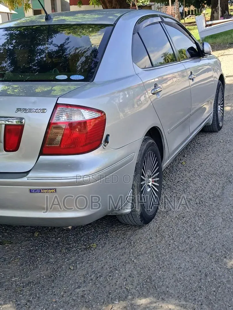 Toyota Premio 2003 Silver