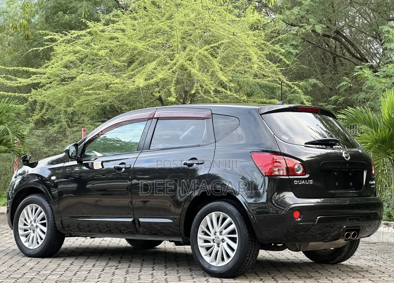Nissan Dualis 2009 Black