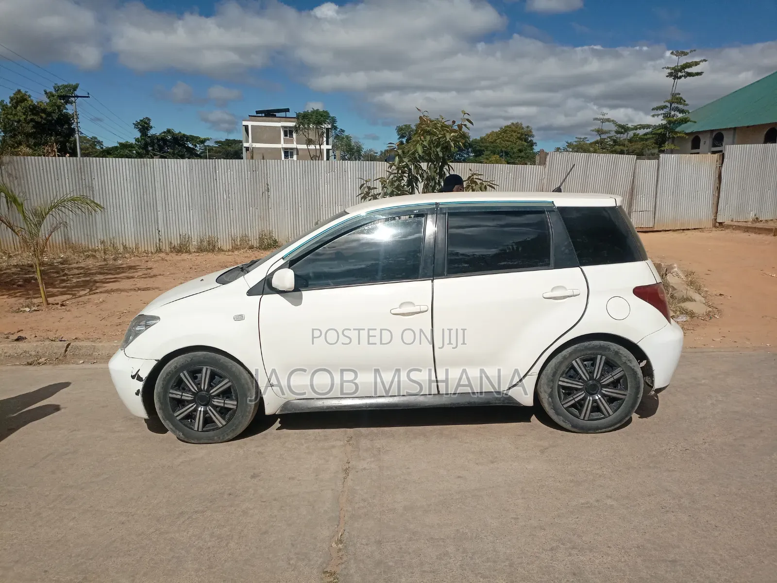 Toyota IST 2003 White