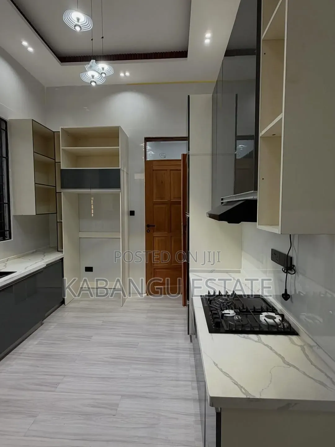 4bdrm Bungalow in Goba Lastanza for sale