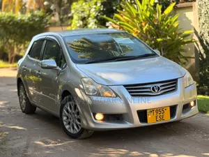 Toyota Blade 2008 Silver