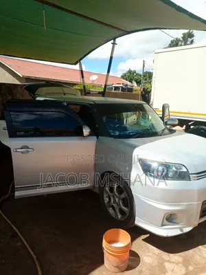 Toyota Corolla Rumion 2007 White