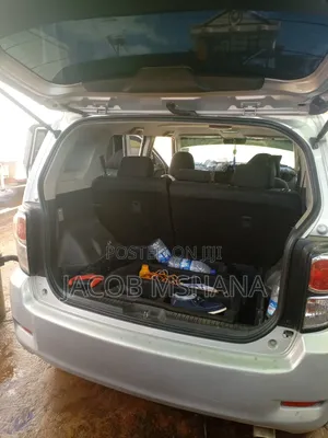 Toyota Corolla Rumion 2007 White