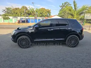 Nissan Dualis 2010 Black