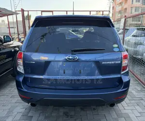 Subaru Forester 2.0D X 2011 Blue