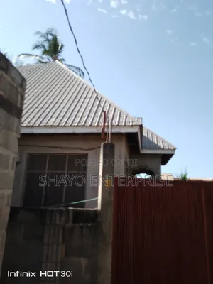 4bdrm Block of Flats in Mabwepande Manzese, Bunju for sale