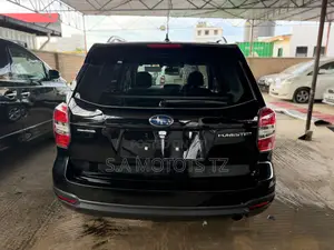 Subaru Forester 2015 Black