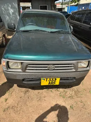Toyota Hilux 2002 Green
