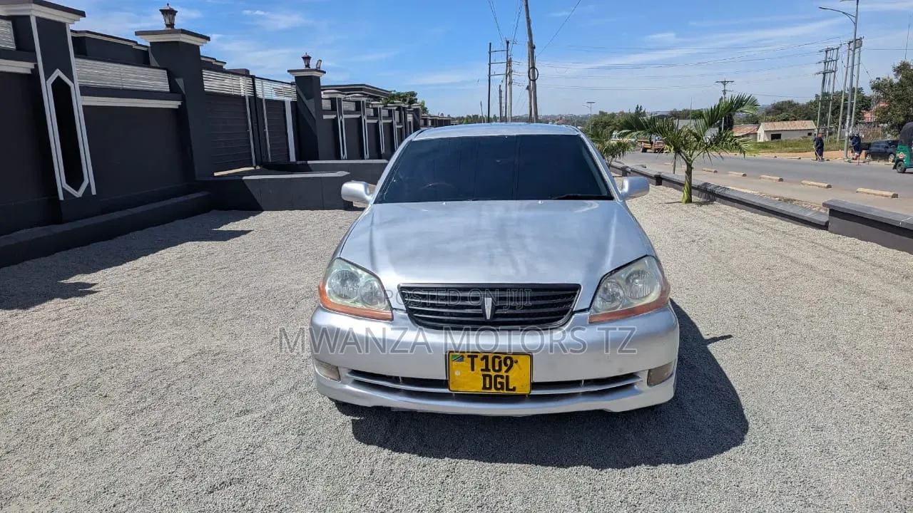 Toyota Mark II 2003 Beige