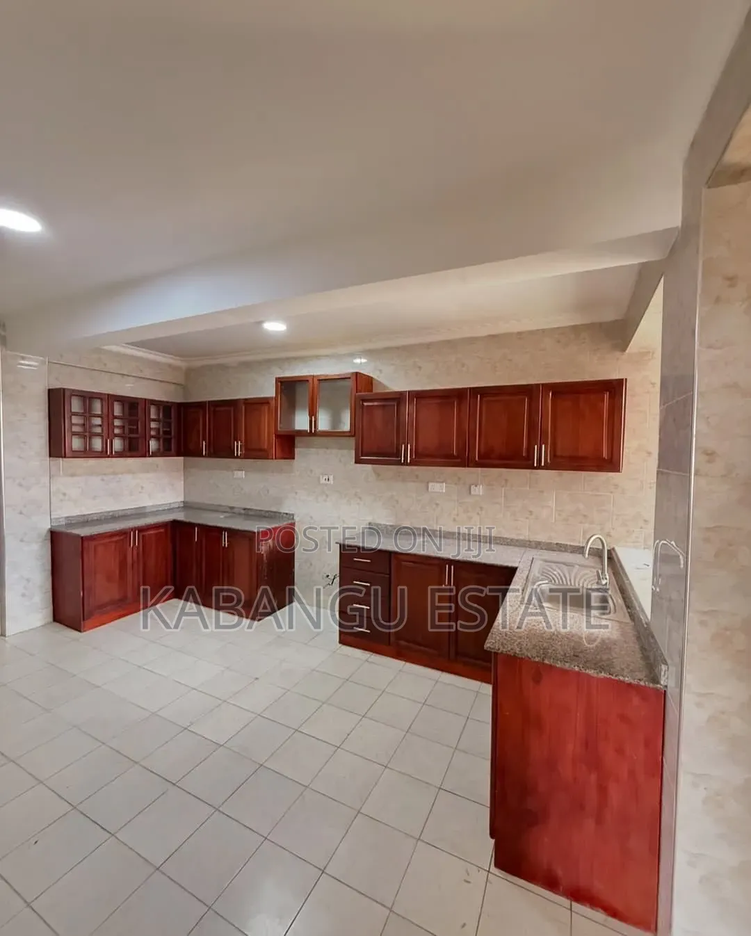 3bdrm Apartment in Mbezibeach for rent