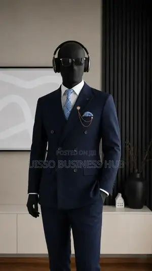 Brand New Sixbutton Men's