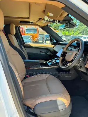 Land Rover Range Rover Sport 2023 White