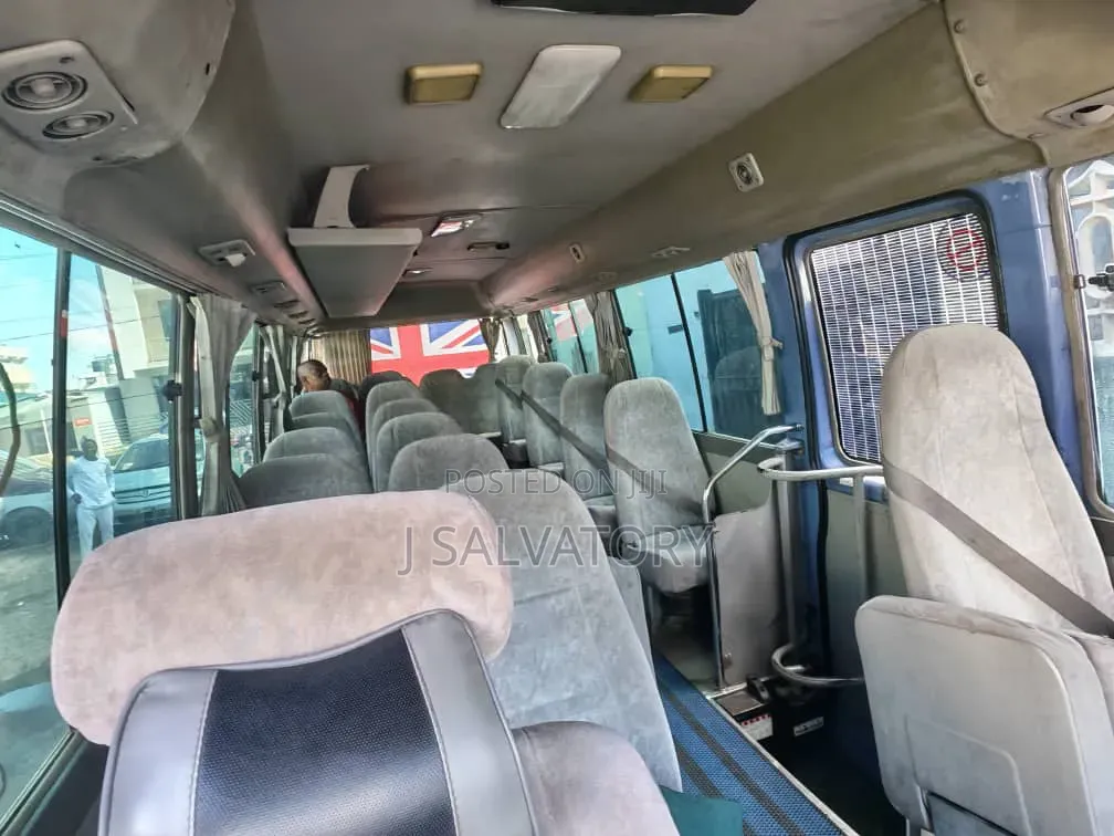 Toyota Coaster 2002 Blue