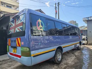 Toyota Coaster 2002 Blue