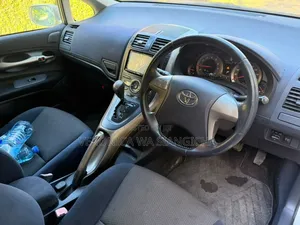 Toyota Blade 2008 Silver