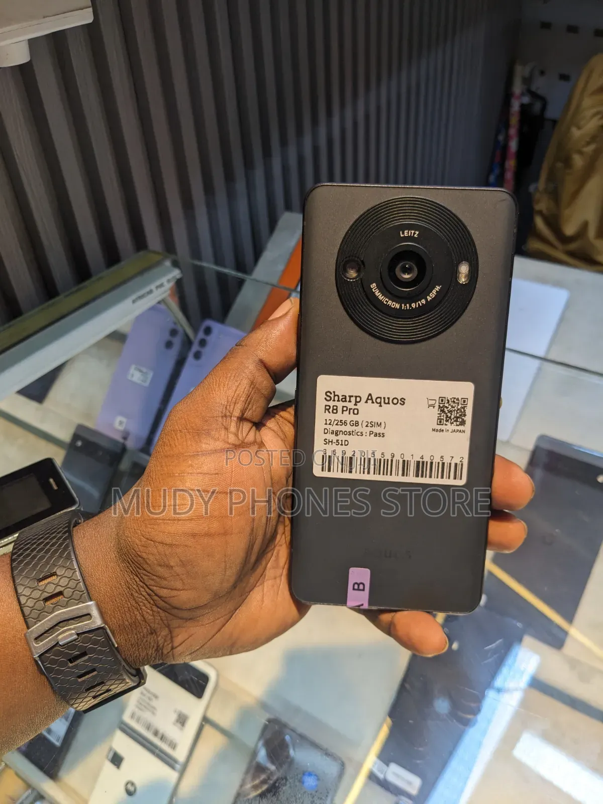 Sharp Aquos R8s pro 256 GB Black