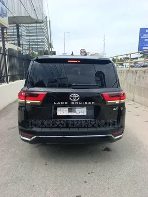 Toyota Land Cruiser 2025 Black