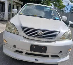 Toyota Harrier 2007 White