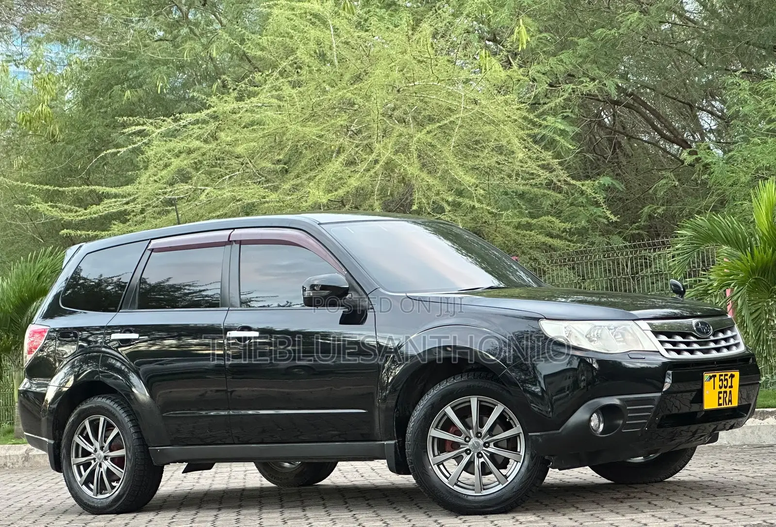 Subaru Forester 2011 Black