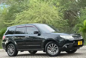 Subaru Forester 2011 Black