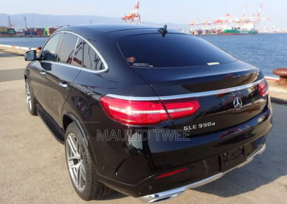 Mercedes-Benz GLE-Class 2017 Black