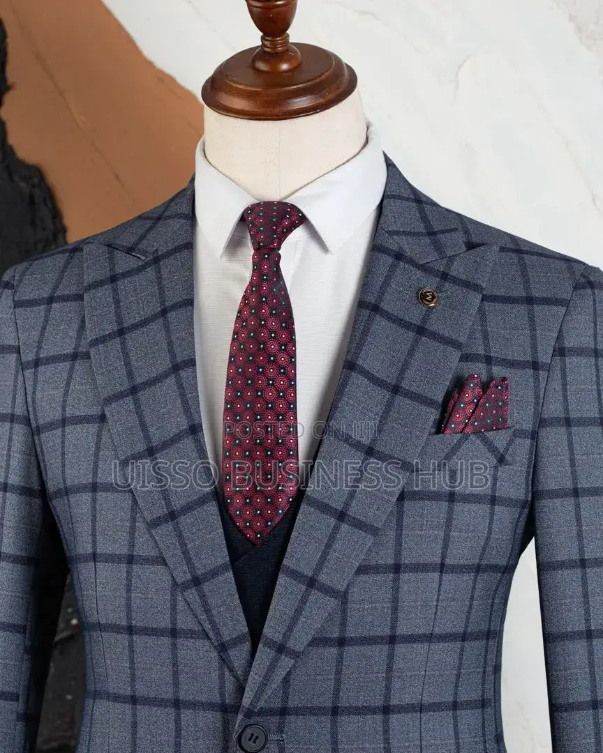 Sharp Slim-Fit Men's Suits | Upgrade Your Wardrobe Today!