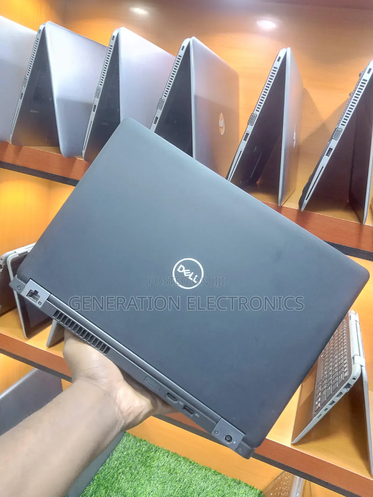 Laptop Dell Latitude 7400 8GB Intel Core i5 SSD 256GB