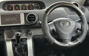 Toyota Corolla Rumion 2011 White