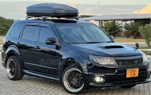 Subaru Forester 2010 Black