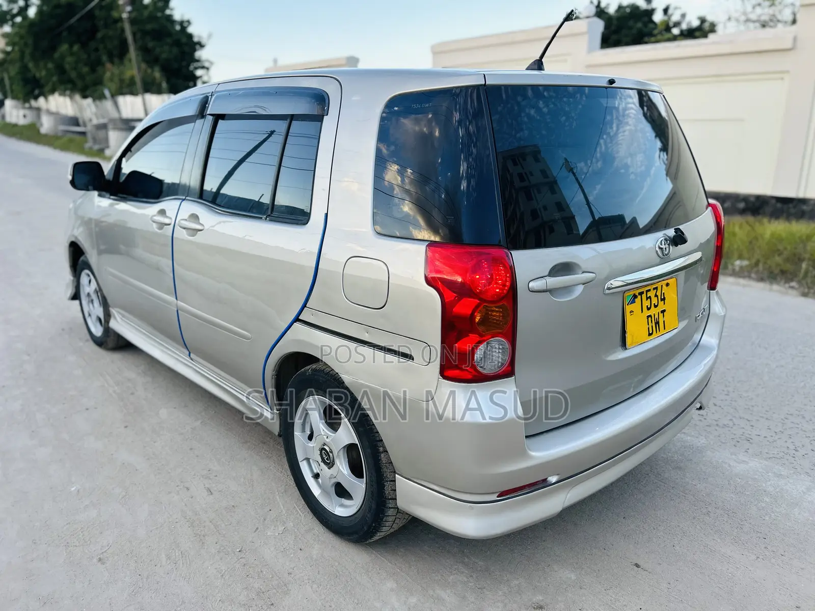 Toyota Raum 1.5 AWD 2006 Gray