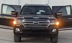 Toyota Land Cruiser 2016 Black