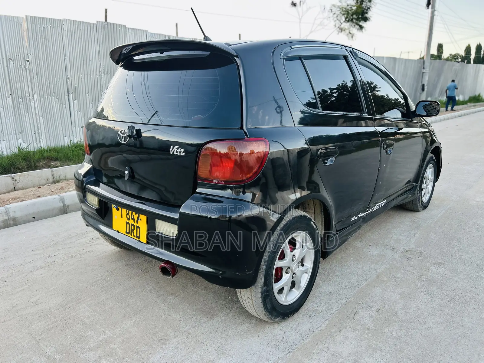 Toyota Vitz 1.3 AWD 5dr 2005 Black