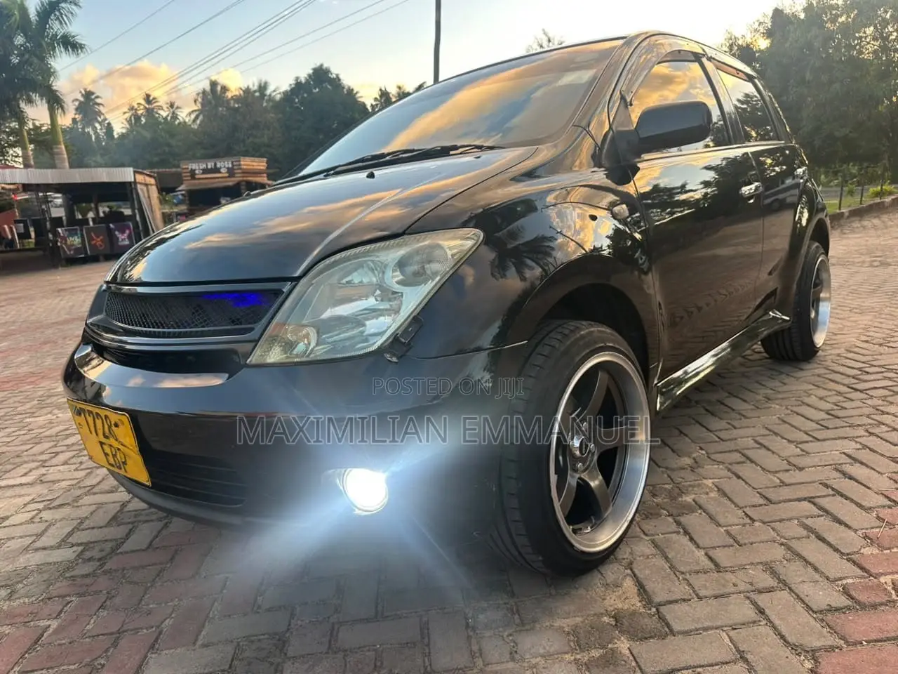 Toyota IST 2005 Black