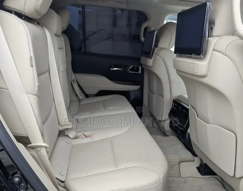 Toyota Land Cruiser 2024 Black