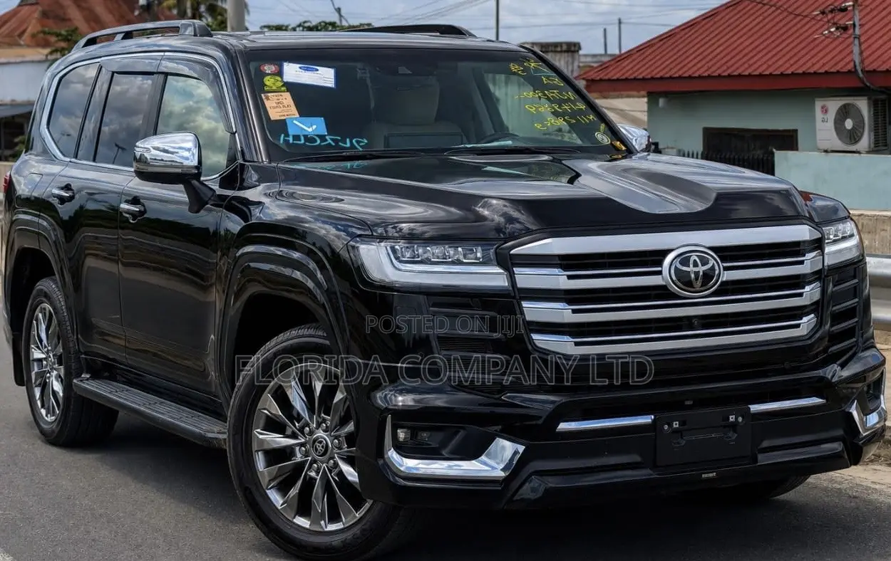 Toyota Land Cruiser 2024 Black