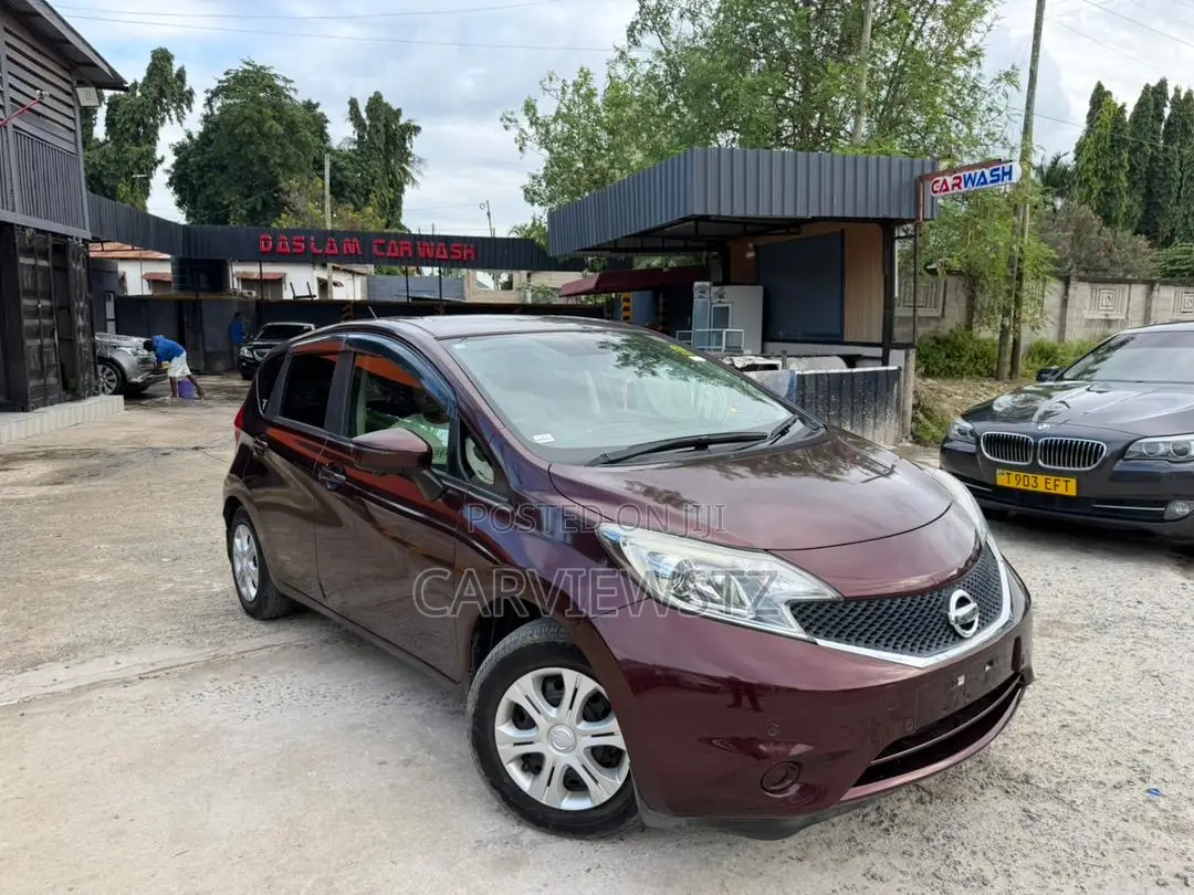 Nissan Note 1.2 Hybrid 2018 Maroon