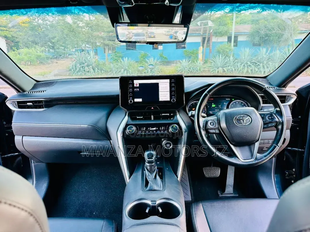 Toyota Harrier 2020 Black