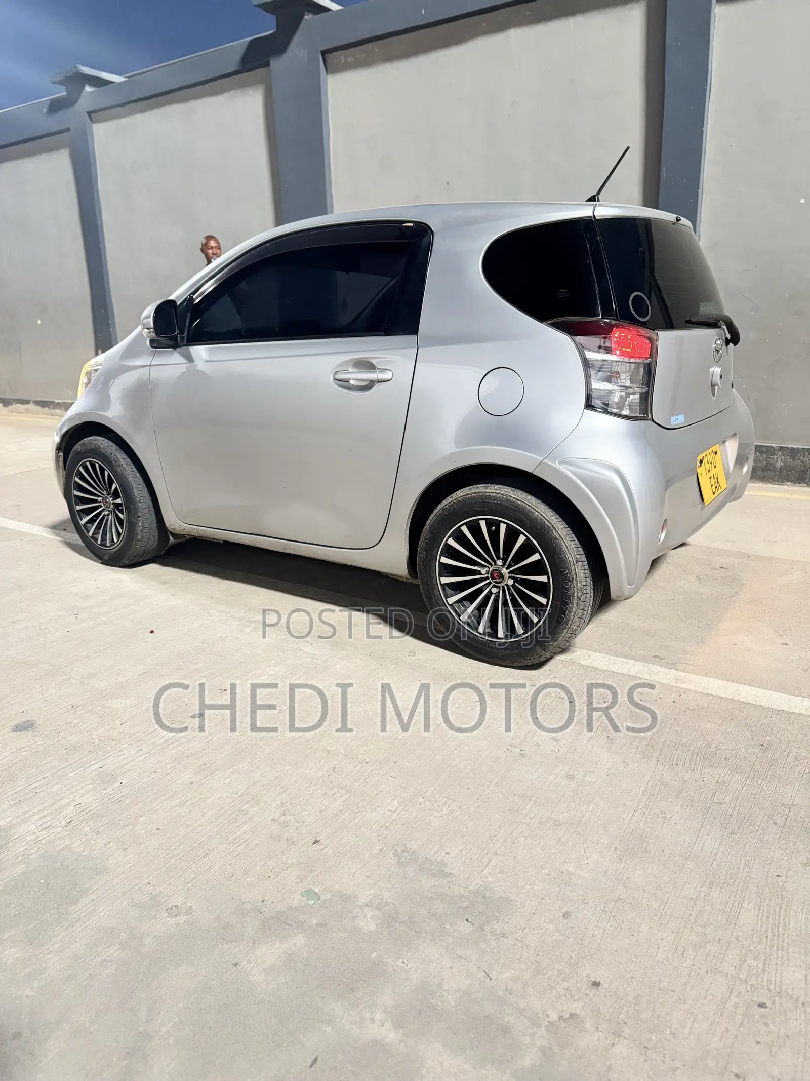 Toyota iQ 2009 Beige